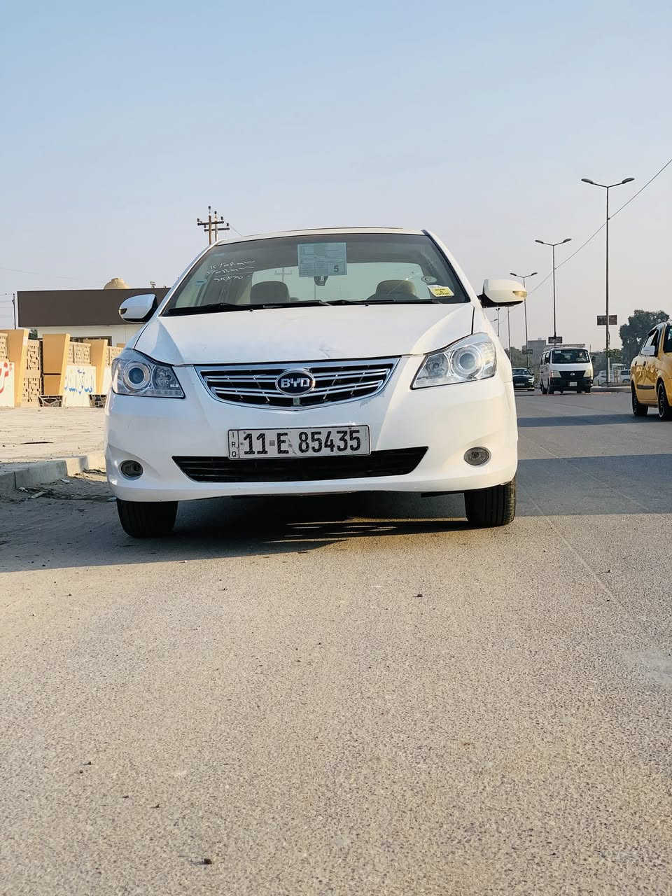 السلام وعليكم BYD موديل 13 للبيع كير عادي المرغوبة جاهزة كير مكينة كلج صدر تبريد تدفئة تخم تاير جديد  مكينة قبل اسبوع شادهة بلادية  مال حاوية ب اسمي  تحويل ثاني يوم مكاني بغداد الكرخ سعر 58 وبيهة مجال ***********
