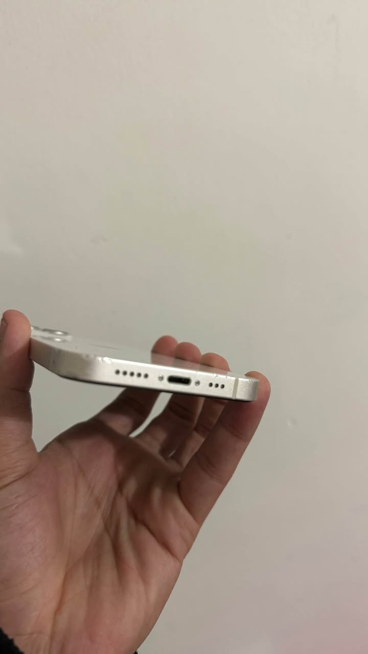 ١٣ دوكاميرة ١٢٨ گيگا ١ سيم پاتري ٧٥ بيلادي بةشةرت نةكراوة بةس شوختي هةية 
سعري ٣٤٠ هةزار تكاية مشتةري ني نامة مةنيرة أربيل, العراق


**إذا كنت صاحب هذا الإعلان وتريد حذفه لأي سبب، رجاءا أرسل رسالة إلى الدعم الفني**