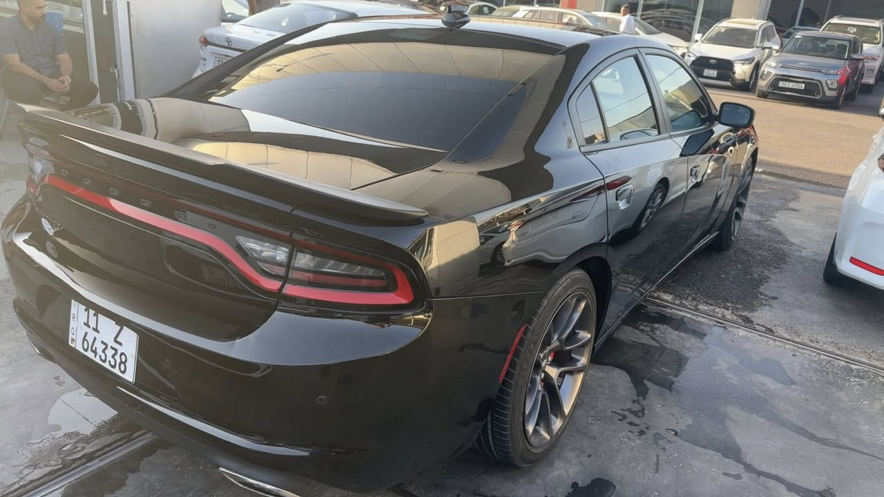 جارجر 2023
ماشية 16
فول بدون فتحة
تبريد كشنات وميوري
رادار 
اضاءة ترحيب
دعامية صبغ فقط
بدون ايرباك
بدون دواخل
السعر 25500$
رقم بغداد
***********
