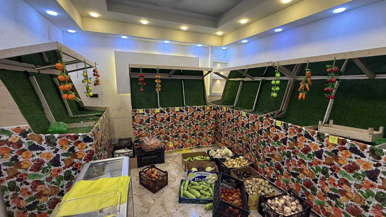 رفوف مخضر للبيع الاتصال 
***********
