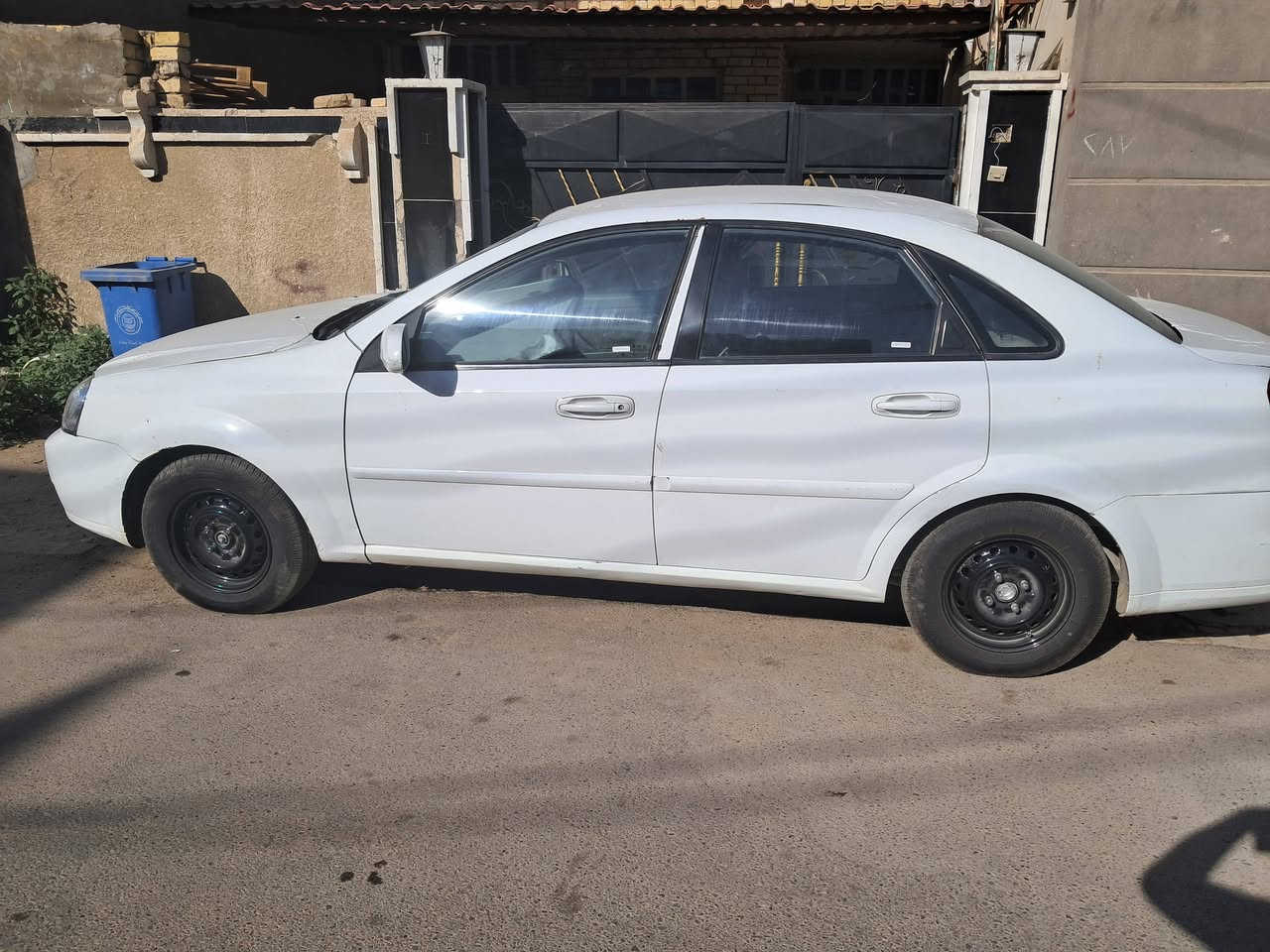 اوبتره خليجيه ٢٠١١ كير ومحرك وتبريد جاهزات بيه صبغ مكانات ابيع حزام جاهزه من كل شي تبرد ثلج تخم تاير ويل جدد 
السعر  63
***********
مكاني الدوره شارع٦٠
السياره بسمي تحويل او وكاله
