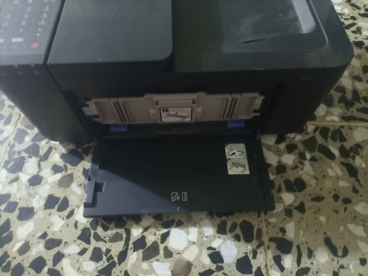 طابعة مستعمل شهر فقط 
محتاجه تغيير كارتج
السعر 70 الف وبيها مجال قليل
ملحقاتها من كيبلات واحبار كلها موجوده 
يحتاج فقط تبدل كاترج وتطبع كربلاء, العراق


**إذا كنت صاحب هذا الإعلان وتريد حذفه لأي سبب، رجاءا أرسل رسالة إلى الدعم الفني**