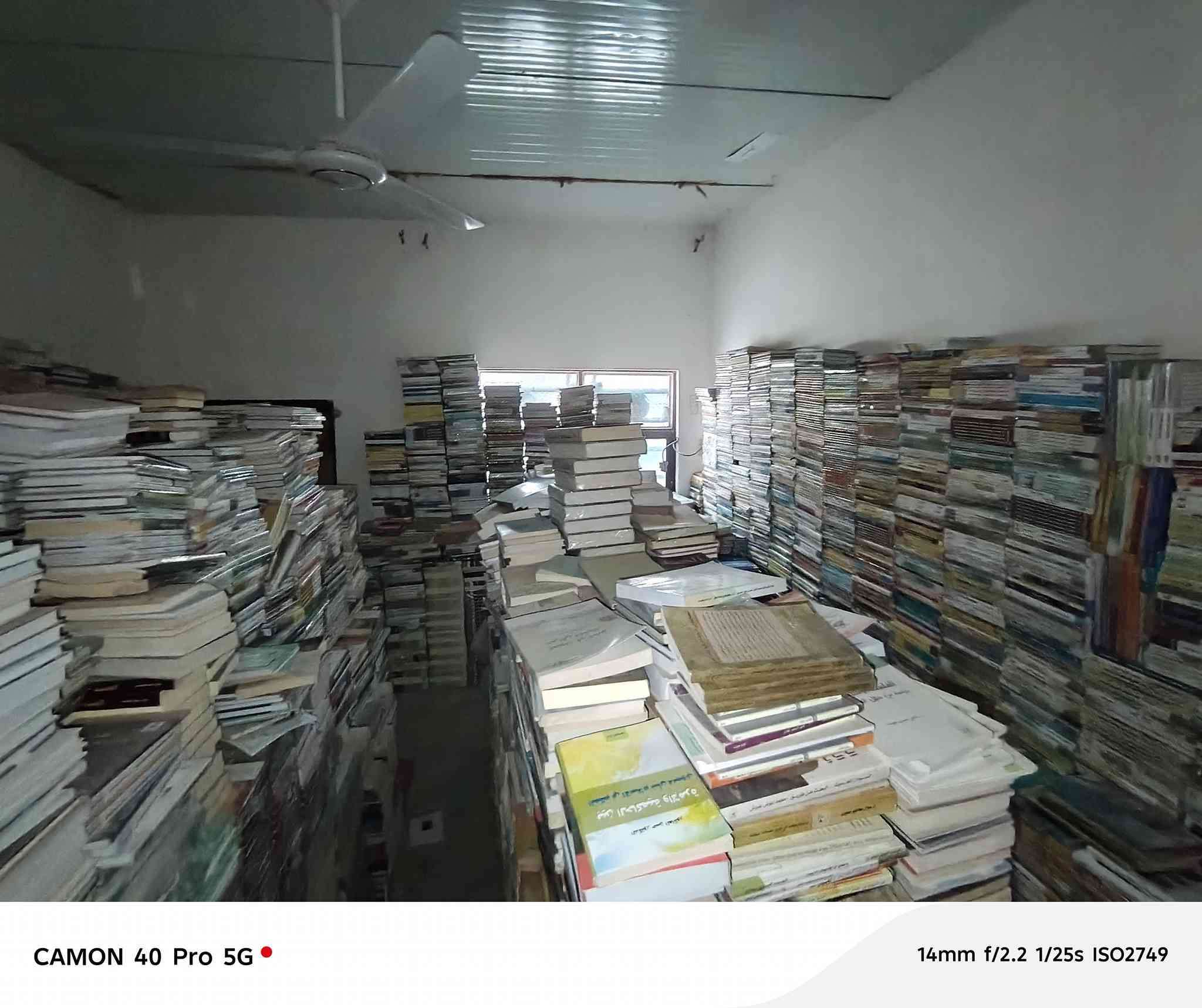 تصفية مخزن كتب – لفترة محدودة 🔥
📚 كتب علمية، أدبية، دينية، تاريخ، فلسفة، اجتماع
📦 كميات كبيرة – أسعار تصفية 
✅ اللي ياخذ كميات كبيرة له سعر أقل بكثير
⏰ التصفية مستمرة أيام معدودة فق
📩 مراسلة/***********
الفرصة للي يعرف قيمة الكتاب 📖
