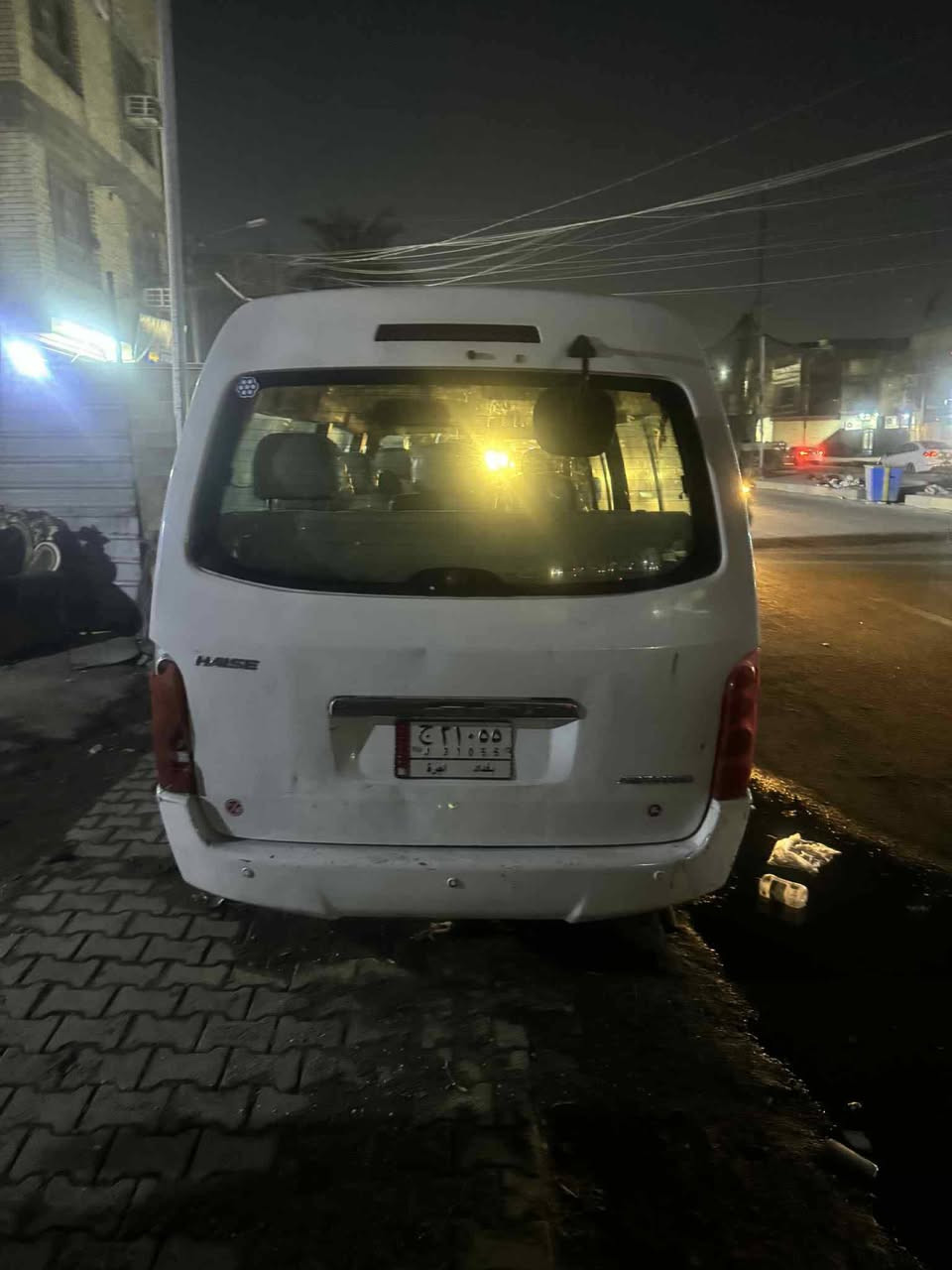 السلام عليكم سياره موصليه لبيع مكينه بطه كير اوتوماتيك اكسن جديد دوشمه نضيفه تخم تاير بيهه ضربه هاذا لبلبجم الصفاح والضهر بلادي صدر جديد اعنده سياره مراوس اراوس واني مكلف بنشر ***********
