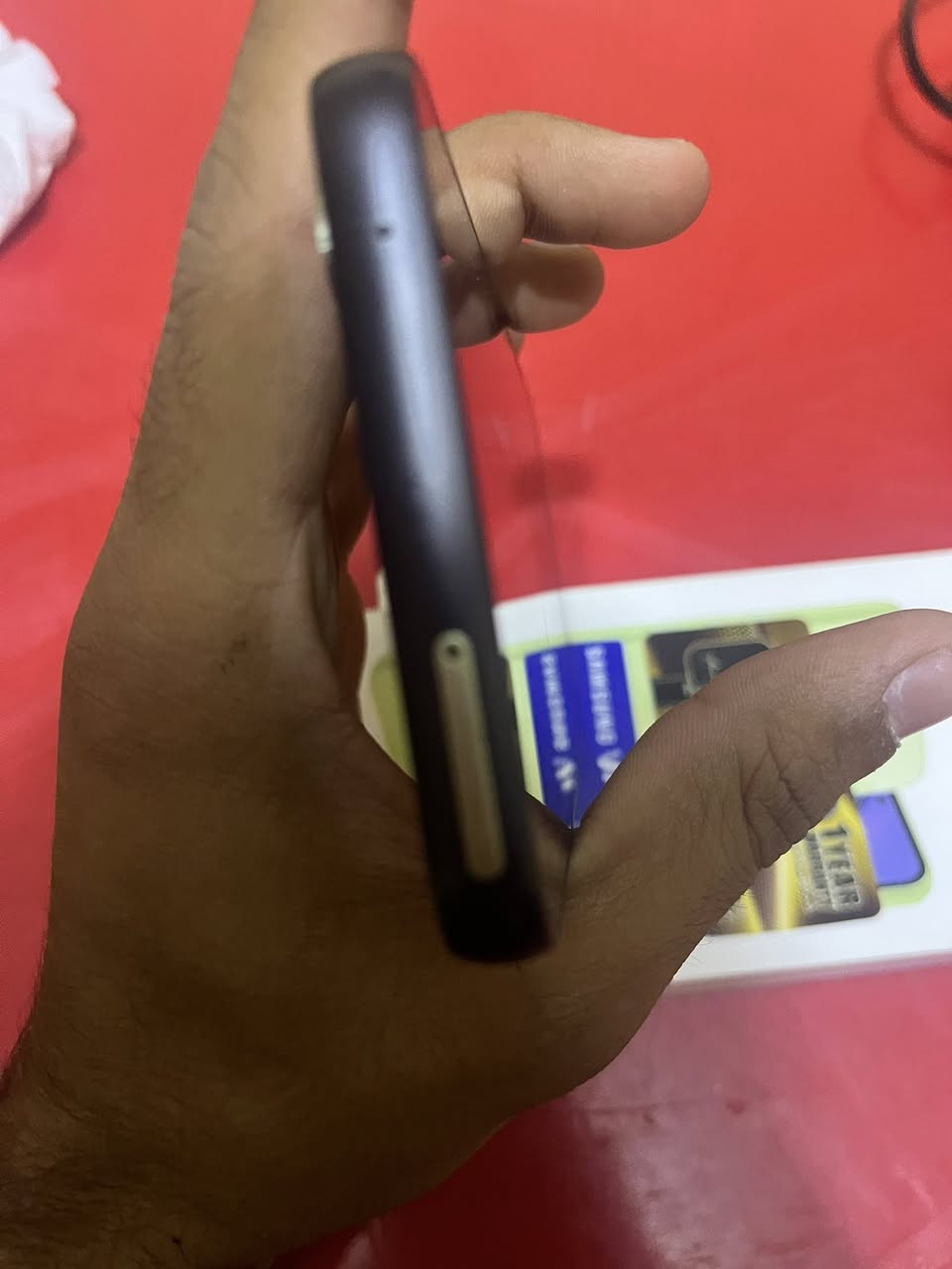 السلام عليكم 
جهازA54.  5Gللبيع   ذاكره ٢٥٦استخدام قليل مبدله الشاشه بشاشه اصليه مال وكاله السعر٢٦٥وبي مجال للشراي للتواصل خاص او***********
