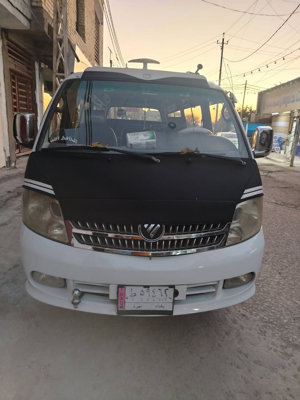 السلام عليكم فتون ٢٠١٠ مصبوغه جماليه محرك جديد لا تنقيص وتبخير تخم تاير باتري جديد بسمي السياره سياره كامله دوشمه الجنابي سياره متعوب عليه *********** بغداد الكراخ تقاطع درويش مدخل التراث السعر ٧٥ ورقه مصفره
