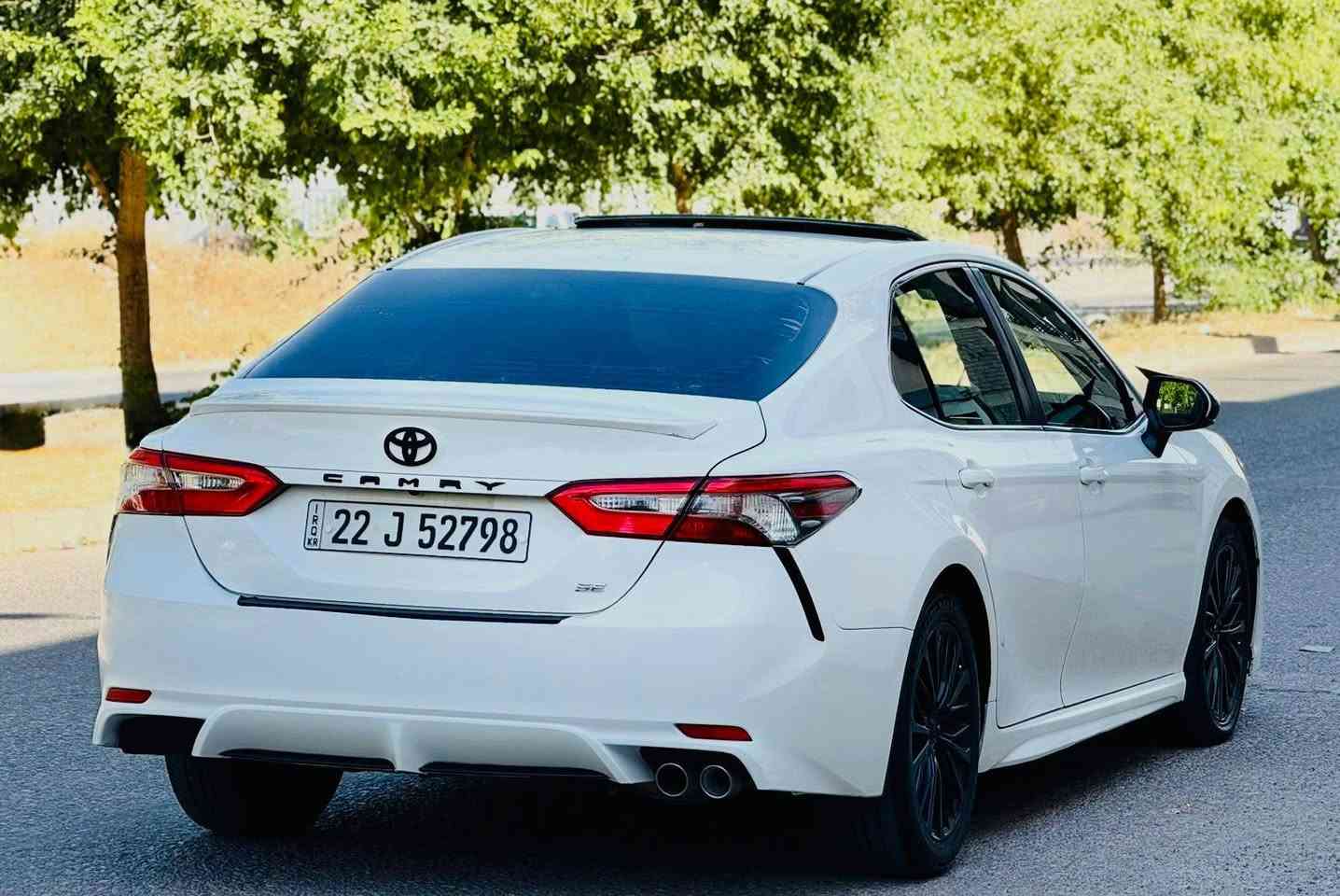 تويوتا كامري موديل 2018 سلايت فول 
رقم اسيا :*********** واتساب 
رقم كورك :***********
سيارة بس  واحد جاملغ صبغ
بجم كبس و خلفي كبس 
ماشية 83000 الف 
السعر :   183 $   بيها مجال
سيارة بأسمي شرط تحويل 
رقم و هه زه وفحص حتي 2031جديد
محرك و كير مامفتوح شرط
مواصفات  سلايت فول 
كشن جلد وشاشة وكاميرا فوليوم و بلاجكتور ولايت زينون وتحديد سرعةو بلاجكتورو Ecoو شفت بأستيرن
مكان  داخل اربيل
،،،،،،،،،،،،،،،،——،،،،،،،،،،،،،،،،،،
 تويوتاكامري موديل 2018 سلايت فول
يه ك جاملغي بؤياغي هه يه 
پيش و پشتي كه پسه
83000 هه زار رويشتووه 
نرخي  :  183   $ وه ره قه يه
رقم و هه زه و فحص هه موي تازييه
تاكو 2031
مواصفات سلايت فول
  كوشن جلدوشاشه وكاميراوولايت زينون و گير له سوكان و فوليوم تحديد سرعة 
مكينه و گير  نه كرايته وه بشرط
وEcoو بلاجكتورو
شوين  هەولير
رقم اسيا :*********** واتساب 
رقم كورك :*********** أربيل, العراق
