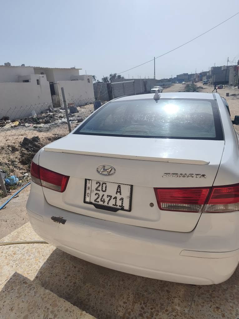 سلام عليكم سوناتا موديل 8 وارد كوري بيها 4قطع صبغ وقماره كلير كير مكينه مكفولات حداده يرادلها دبلات تبريد مايشتغل ودشبول مفطر ب أسمي سنويه ال 28 هزه جديده رقم الجديد سعرها 78وبيها مجال *********** مكاني بصره البصرة, العراق
