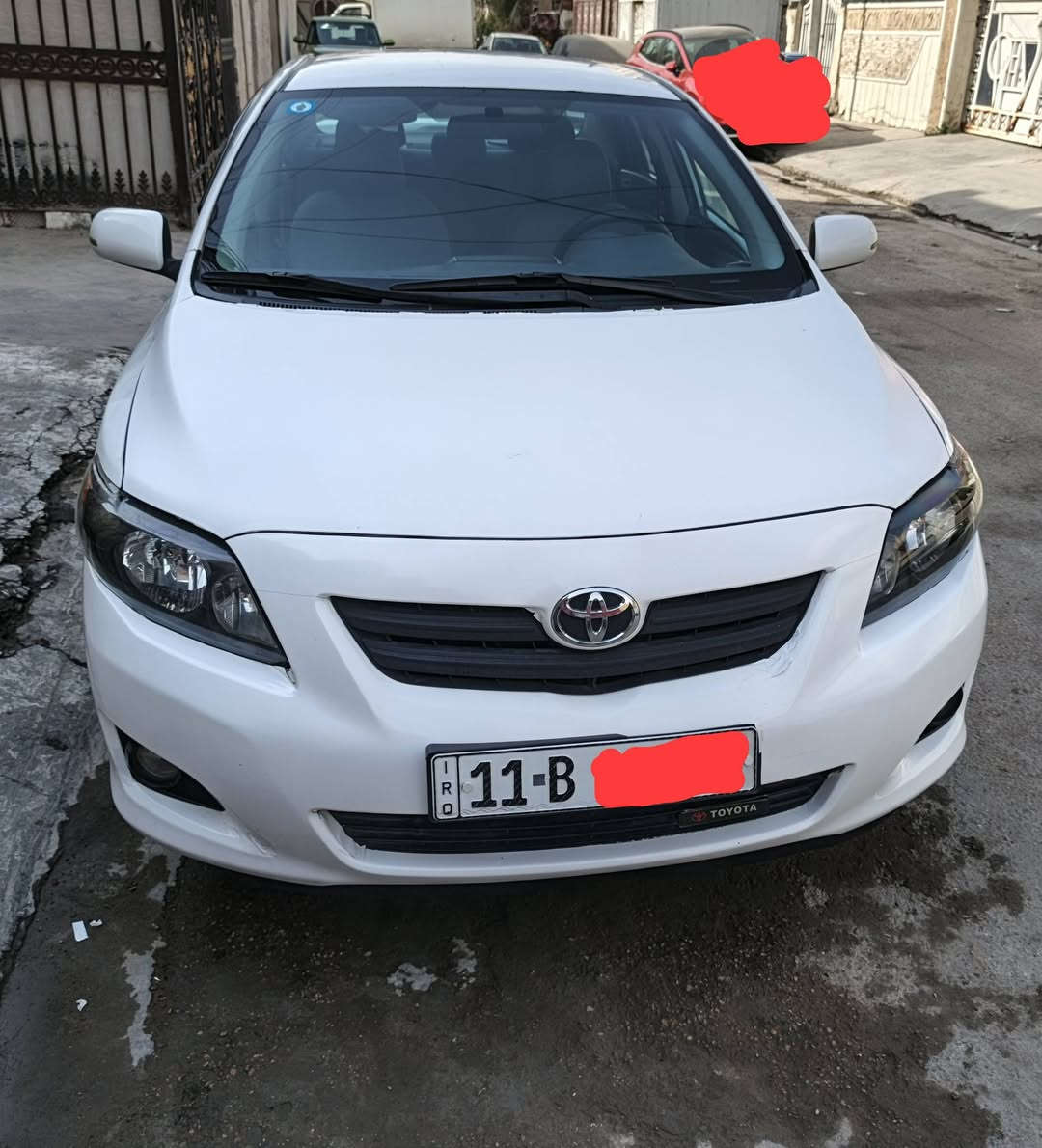 سلام عليكم
‏كورلا وارد أمريكي ٢٠٠٩ 
‏رقم بغداد انكليزي بسمي 
‏بجم كبس شاصي ولغد مكفولات 
‏محرك ٢٠٠٠ وتبريد وتدفئة مكفولات 
‏حادثه باب سايق مصبوغ بدون دواخل 
‏بيه صبغ بابين نصفهن من جوه كنر جهة يمنه  
‏صدر أمامي جديد زوج تايرات اماميه قاعده فيت بم تفصيخ شاشة وكامره وحساسات خلفيه 
‏بيه منظومة زنون عالي وبلوجكترات 
‏إتصال *********** بي واتساب مكانه بغداد
