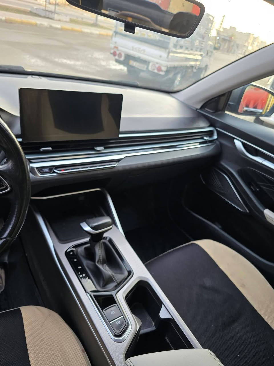 جيلي موديل 2023 بدون رقم اي محافظه تترقم مراوس أو بيع نقد فقط مكان السماوه *********** مو شراي لا يخابر
