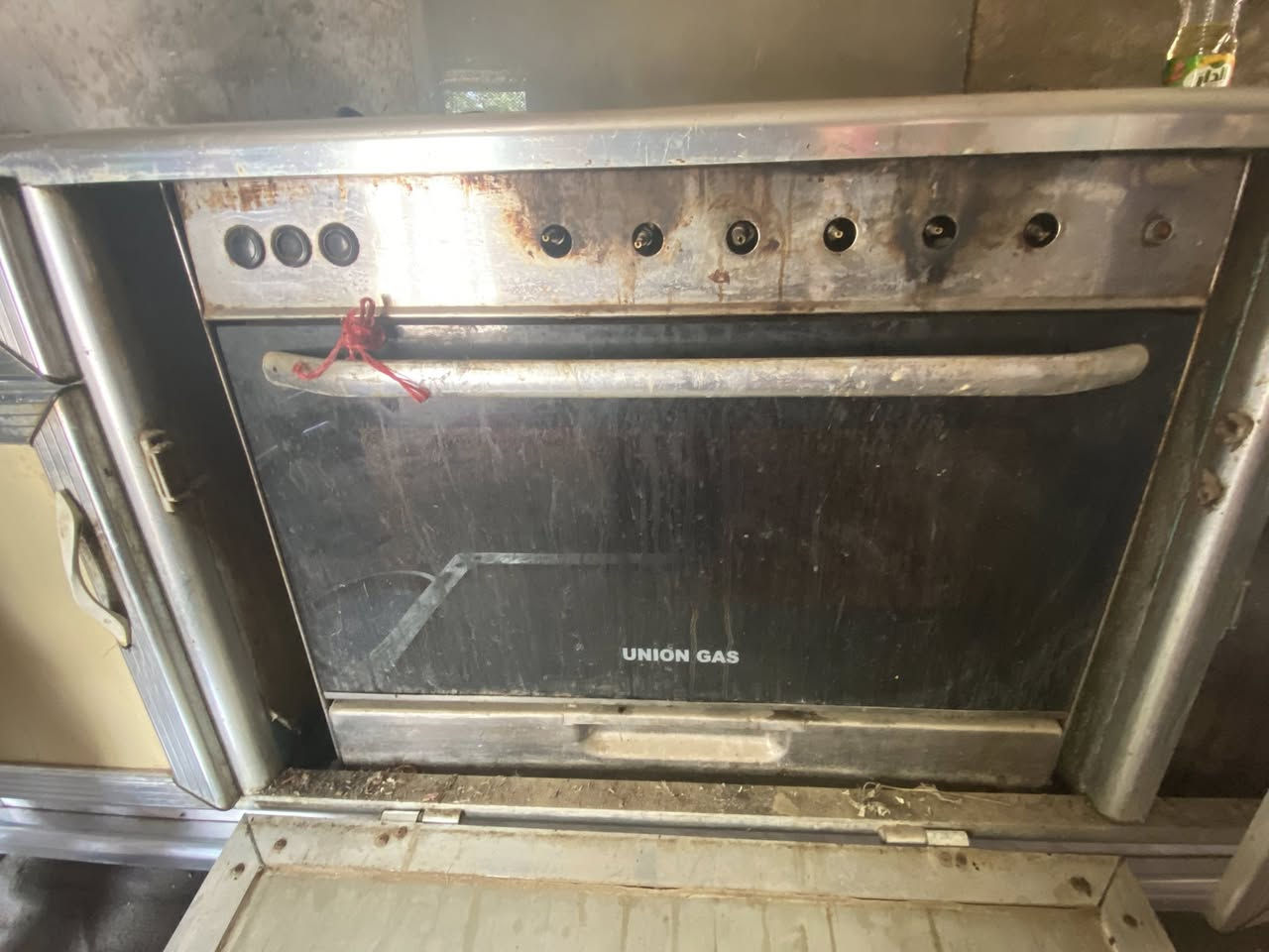 طباخ للبيع بس فرن شغال سعر ٤٠ بي مجال


**إذا كنت صاحب هذا الإعلان وتريد حذفه لأي سبب، رجاءا أرسل رسالة إلى الدعم الفني**