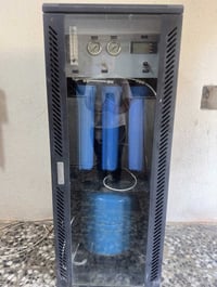 السعر مليون دينار عراقي مع التانكي  جهاز تصفية مياه من ٦مراحل ينتج بسع...