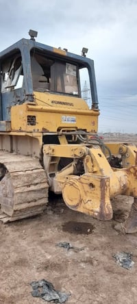 وبركاته اخوان بلدوزركوماسو ٨٥الحجم الموديل ٨٥مكفوله كفاله عامه الاتصال...