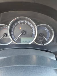 كورلا خليجي موديل 2016  مكفول كفاله عامه محرك 16 اقتصادي  طخه اصغيرة ف...