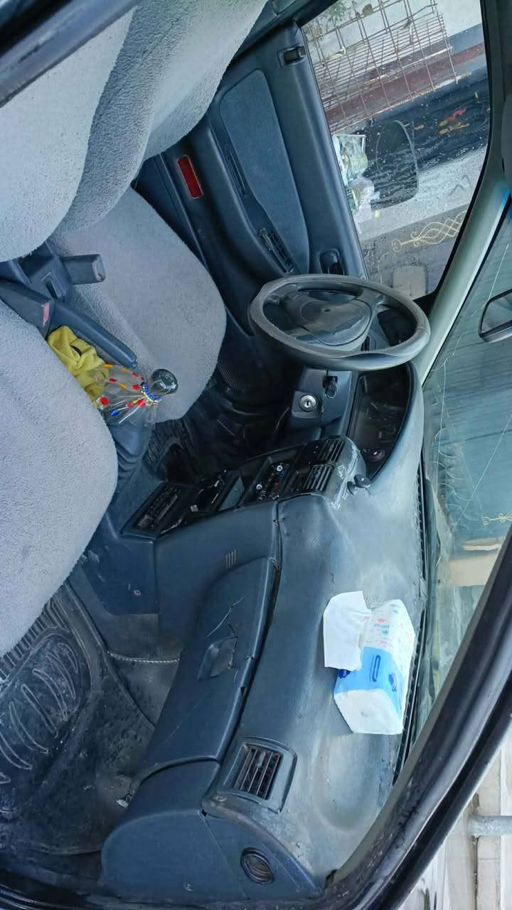 ارام پلاستيك هه ولير + سه نه وى اسلى له گه له رام و اوه ليات به شه رت 
مه كينه 8 و به خ 
گير عادى 

بى ده حمو لى دران +پشت و پيشى كه پسه

كامل كاره بايي مه زبوته 
گه ريم و ساردى مه زبوت
مه كينه ى كامل ته عمير به شه رتت
4 تاييه ى نوى 
مالى دؤسته و زؤر بى مشكيله يه 
شوين حاجياوا 
نرخى 29 گه لا يه 
***********
*********** رانية, السليمانية
