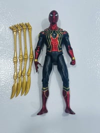 مجسمين • سبايدرمان • فينوم