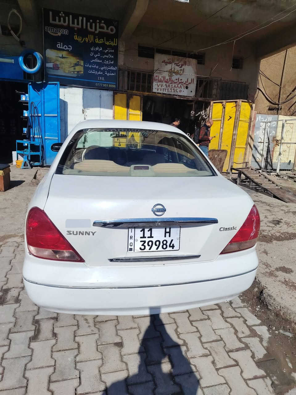 السلام عليكم
سني ياباني قبغ ابيض موديل ٩ رقم بغداد انكليزي هزه ما ساقطه  مابيها اي تبديل بيها كن قطعه صبغ اثر اشخوط بس اني اكلك حزام
تمشي١٢٠
ادك جرس  تفتح قبغ محرك هيه مشتغله تطفى السيارة كير محرك كفاله برغي ممفتوح منه بيها ٤ بيها كم قطعه صبغ
 صدر امامي خلفي جديد كهرباءياتها كلها شغاله سنتر لوك جام كهربائي ٤ اريد مراوس ب سوناتا ٩ او ١٠ بغداد ابيض
نتراهم ع الفرق ***********
سعرها ٩٥ مكاني بغداد الحسينية مال راشديه
