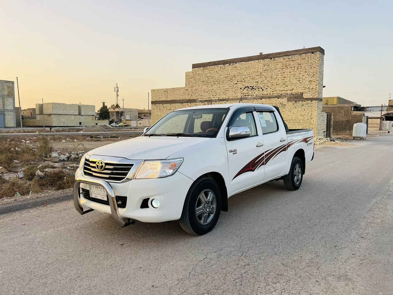 السلام عليكم تيوتا فلاونزه 2014شاصي 19كويتي المذهب كير اوتماتيك رقم بغداد سنويه ل 28تحويل مباشر سياره جاهزه وشاصيه نضيف وين تريد ترايك مكينه وكير وتبريد جاهزه خير من الله ماشيه🔋185مكاني بغداد الرصافه السعر مناسب جدا ماكو هيج لو دور السوك كله ابد 💸💵195وبيه شي بصيط حك الجيه***********
