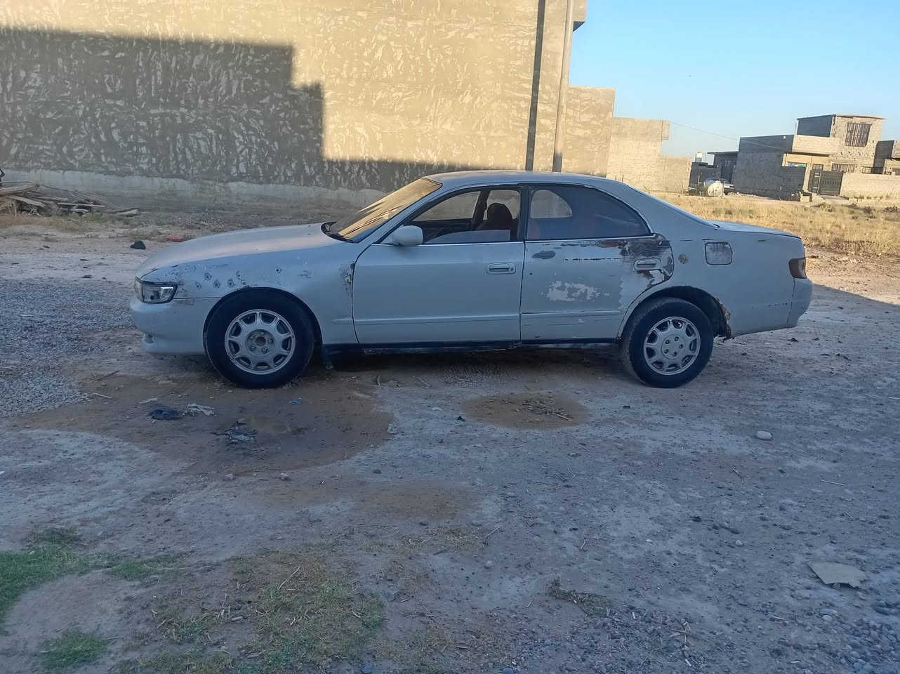 السلام وعليكم بطه شيزر سياره محرك جديد كير جديد تحويل مباشر مديل ٩٢.السعر ٣٠ بيهه مجال    ***********
