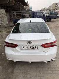 كامري  ٢٠٢٠  مواصفات SE سياره جديده   مواصفات ال se معروفه نص فول  وار...