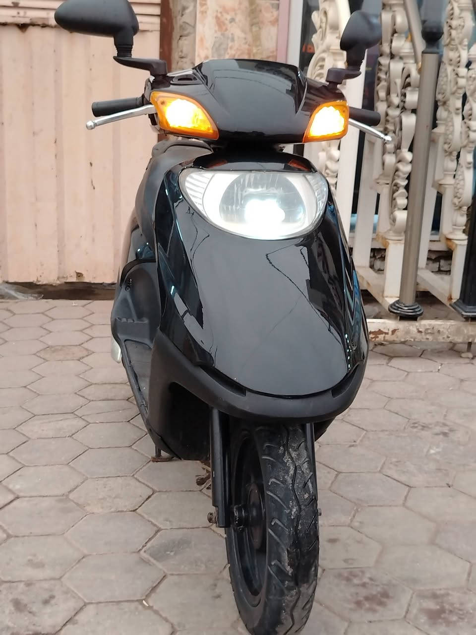 السلام عليكم دراجه سبيسي ياباني كفرات تجاري ابو الختم دراجه مجفته تجفيت جديد لايت عالي ناصي قفل جنطه وقفل ستيرن كله شغال مكاني كوت الزهراء السعر 700 وبيه مجال للاستفسار الاتصال على الرقم *********** او خاص
