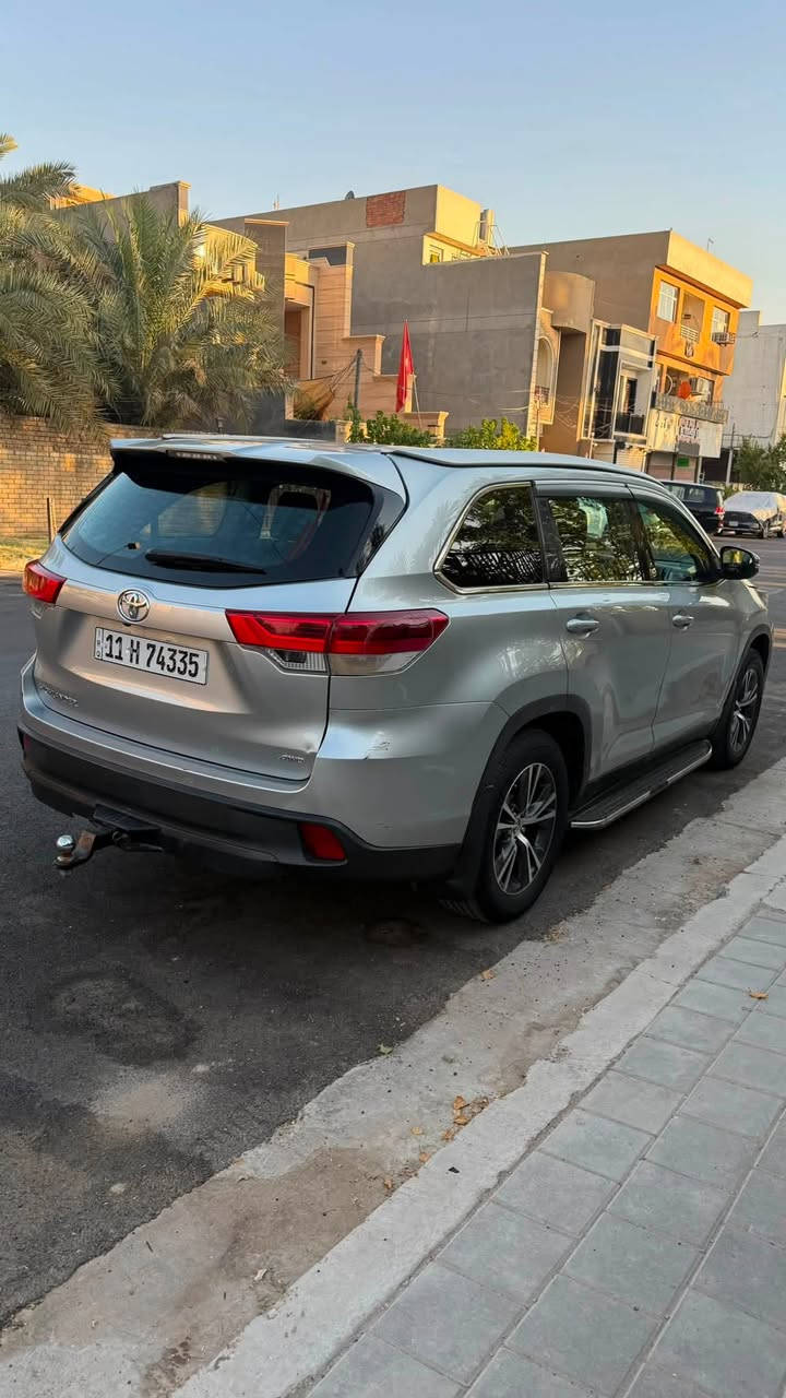 السلام عليكم
تويوتا هايلندر للبيع

موديل 2019

رقم بغداد الجديد تحويل ثاني يوم

المواصفات LE اقل فئة

سويج + تبريد قطعتين

ماشيه 188 الف

بالاضافة بيها بارد بالجاملغ الامامي الايسر 

رقم الشاصي 5TDBZRFH4KS989162 

السعر 235 ورقة

عنوان السيارة بغداد / شارع فلسطين

***********
