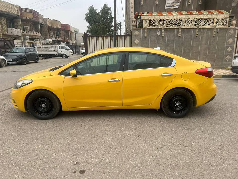 سلام عليكم  

فورتي مديل 2014 وارد. أمريكي 

حادثه جاملغ وبنيد نفسهن معمرات 

سياره اليبل واحد 

تخم تاير جديد 

شاشه كأمره 

منضومه زنون 

صبغه جديده 

مكينه 2000كير خير من الله مكفولت

صدر امامي خلفي جديد 

رقم بغداد جديد  

سياره حلوه وبل عافيه عل. ياخذها 

مكاني. بغداد
تصال ع ***********. مكلف بنشر
