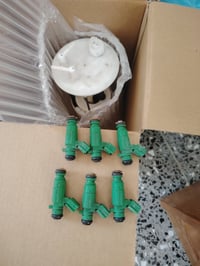 عبوة+نوزلات أصلي وكالة سورنتو موديل 12السعر 150الف(07708850517)