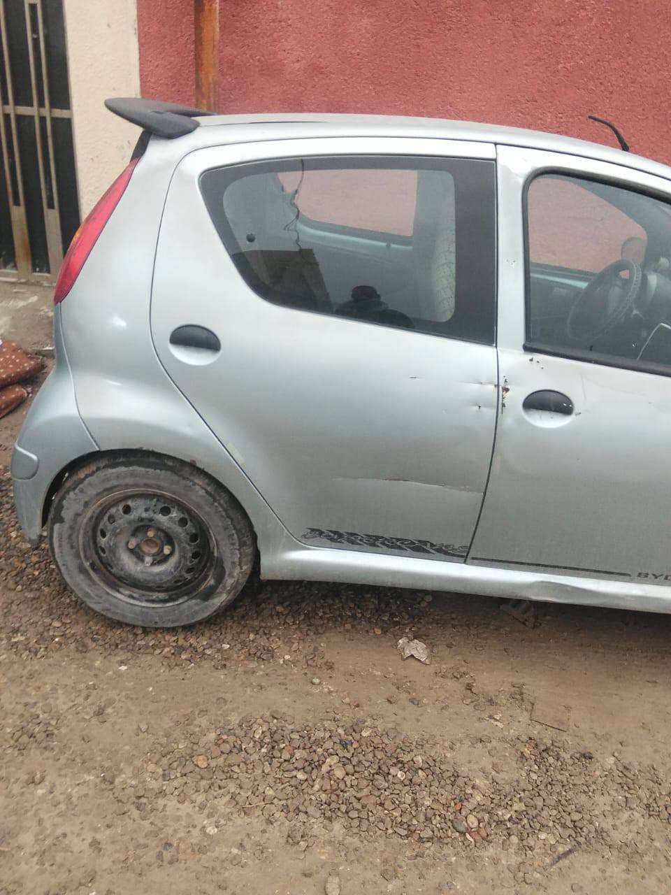 السلام عليكم BYD f0 رقم نكليزي بسمي 2013 محرك 1200 كير ومكينه خير من الله صدر امامي خلفي 100/100 تخم تاير امامي خلفي +تبريد تدفئه شغالات  السعر 32 وبيه مجال بغداد ***********
