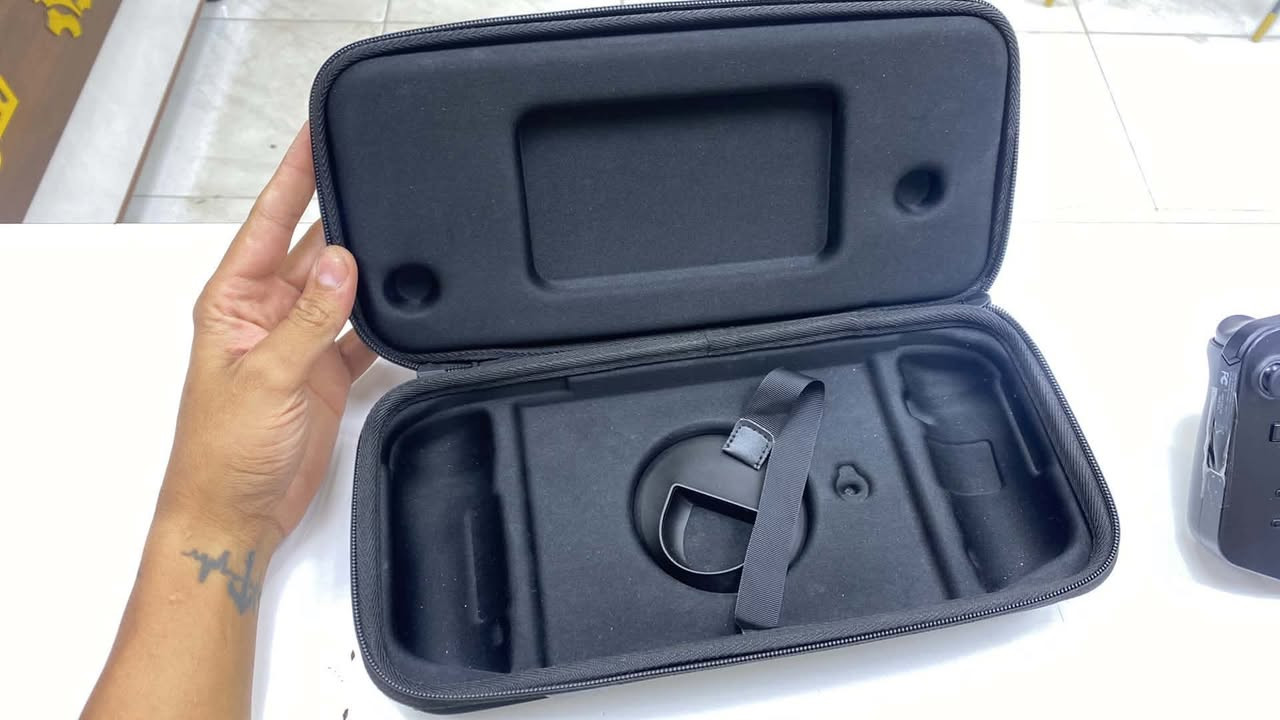 لينوفو ليجن كو 1 ذاكره 1 تيرا بطاريه 91 جهاز نضيف ويا ادابتر ولايق شاشه و حسابات اوفلاين مدى الحياة وحساب كيم باس اريد مراوس بلي 5 بنفس القيمه 
***********
