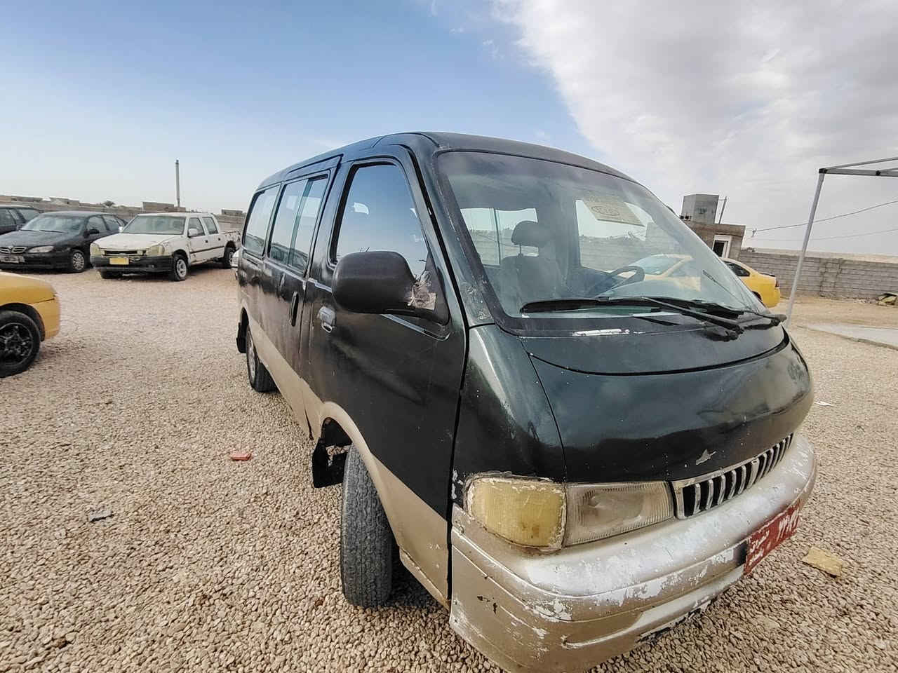 سلام عليكم كيه بريجو موديل 96مكينه مجفته جديد شواصي نضيفه مسجله رقم احمر يستلم كاز للبيع او مراوس بوبل اوميكه فكتره كلشي يرهم توصل ***********
