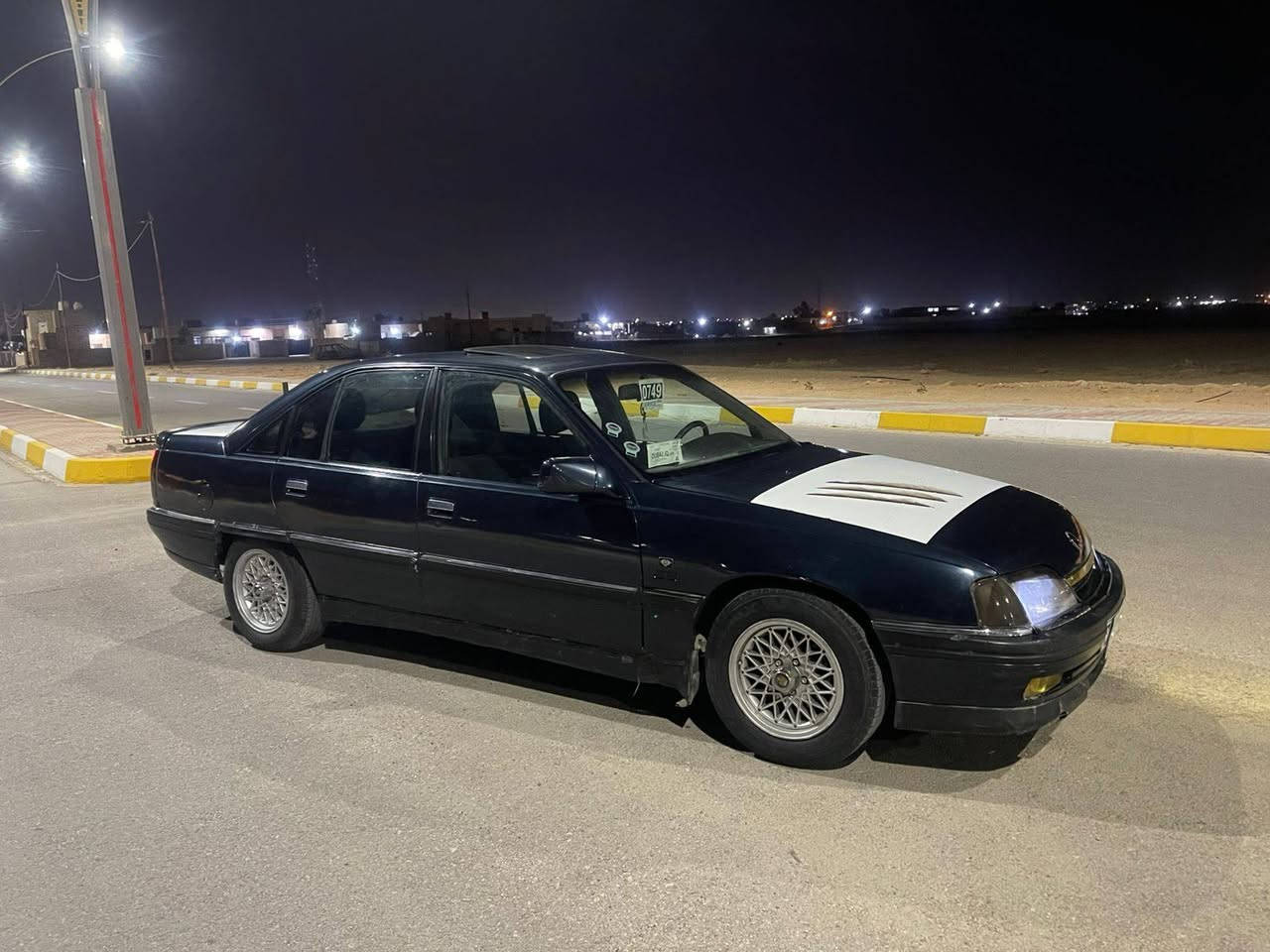 سلام عليكم
للبيع اوبل اوميكه محرك وكير وصدر وكهربائيات كلها فول 
ويلكب تخم تاير جديد داخلها حيل حلو لايتات بكات كيجات كلها شغاله مصبوغة عام للجماليه موديل 1992 للاستفسار الاتصال *********** العنوان الانبار حديثه
