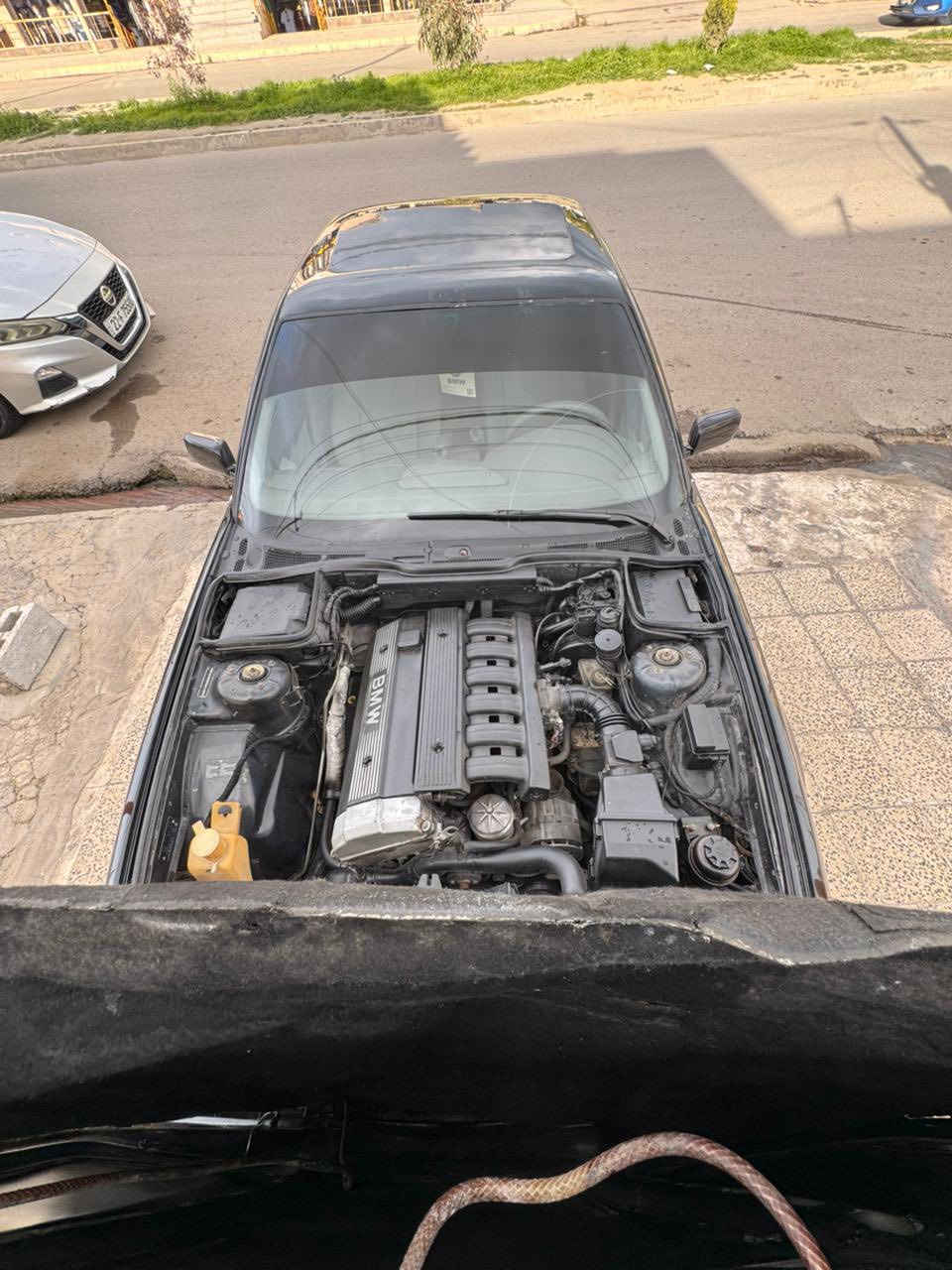 موديل. 91/.           525i
رقم نينوى 

صبغ عام ضرر جاملغ خلفي 

بجم عريض دخاني

تبريد تدفئه

طخم امامي جديد

خلفي جديد نقص لوي فقط

مكينه خير من الله 

كير بي طبه صغيره من ثاني لثالث فقط

اربع جامات كهرب 

قفل مركزي 

باتري جديد

تايرات جدد 

غرفتها جديده 

ربل بواب جديد

ترايها يخبل 

السياره مكانها موصل حي صديق او ملايين ثانيه 

الاستفسار *********** وتساب فيس متواجد 

ماعجبك المنشور لاتعلق وسعر خاص وتدلل لاتكتبلي بل تعليق السعر والسعر
