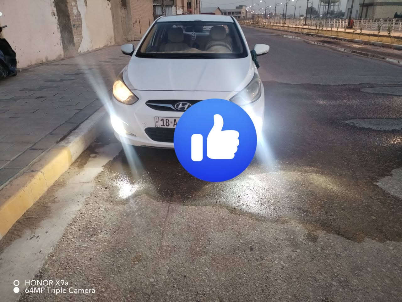 السلام عليكم اكسنت للبيع رقم بابل مكانهه بابل بيهه بس جاملغ عكس السايغ صبغ وشبر من البنيد بارد سعر ٩٠وبيهه مجال تفاصيل اكثر ع رقم ***********
