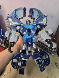 تحول كامل • قطعة عملاقة • سايبرترون