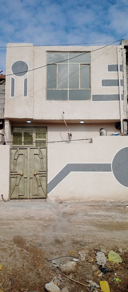 الدار للبيع 50 متر  السعر 35
شارع بني تميم خلف مدينه الزاىرين جهه طوريج
سند 25
***********
