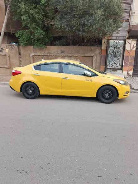 فورتي 2015 كير مكينه تبريد كهربائيات كفاله السياره نص فول تبريد قطعتين تدفه كشنات فول تحكم ستيرن وضعيات قياده شاشه كامره مري شفط  زنون عالي ناصي بيه فقط ملاحضات ب الكشر مثل ما موضح ب الصور السعر 97 وبيه مجال العنوان بغداد تقاطع درويش ***********
