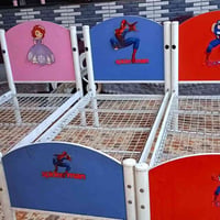 ٣ جرابي السعر ١٠٠ الف زعفرانية نهاية شارع المعهد وتساب ٠٧٧٠٧٩٩٤٥٣٧