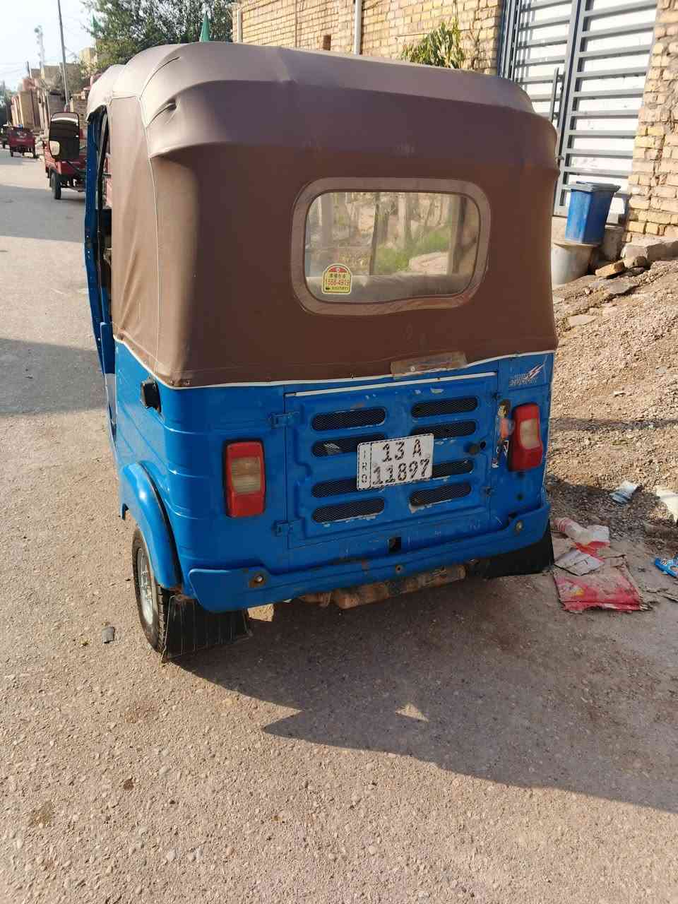 السلام عليكم تكتك للبيع موديل 20رقم وسنويه مال جناي ***********
