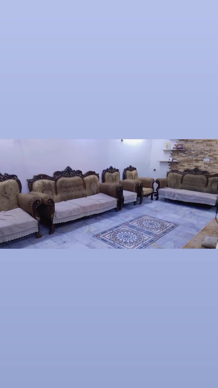 السلام عليكم تخم البيع تسع مقاعد وياه المفرش مالته سعرها 250العنوان بغداد الكماليه


**إذا كنت صاحب هذا الإعلان وتريد حذفه لأي سبب، رجاءا أرسل رسالة إلى الدعم الفني**