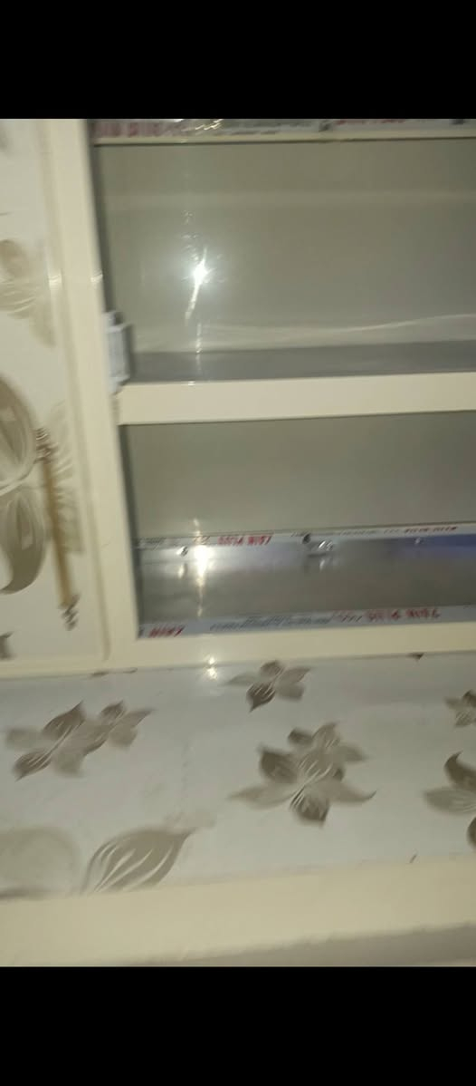 للبيع
كاونتر قياس 180
المعلق قياس180
السنك كرانيت 130
للاستفسار 
***********
