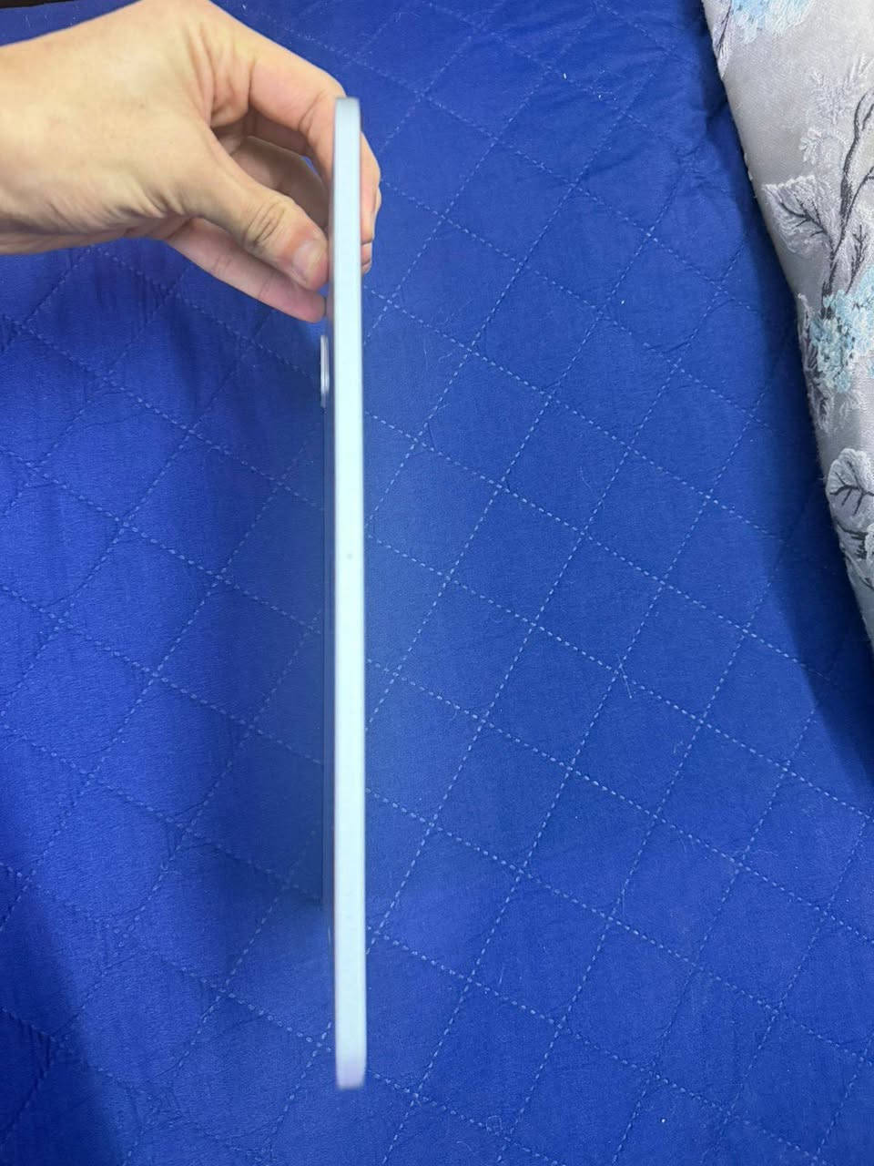 ايباد 11برو M2
للبيع ايباد  نضافه 💯 
البطاريه 89 تفحص حاسبه
 اذا بي شخط تاخذه بلاش جديد جديد جديدد 
ذاكره 128 
سعره 775 بي مجال بسيط 
***********
