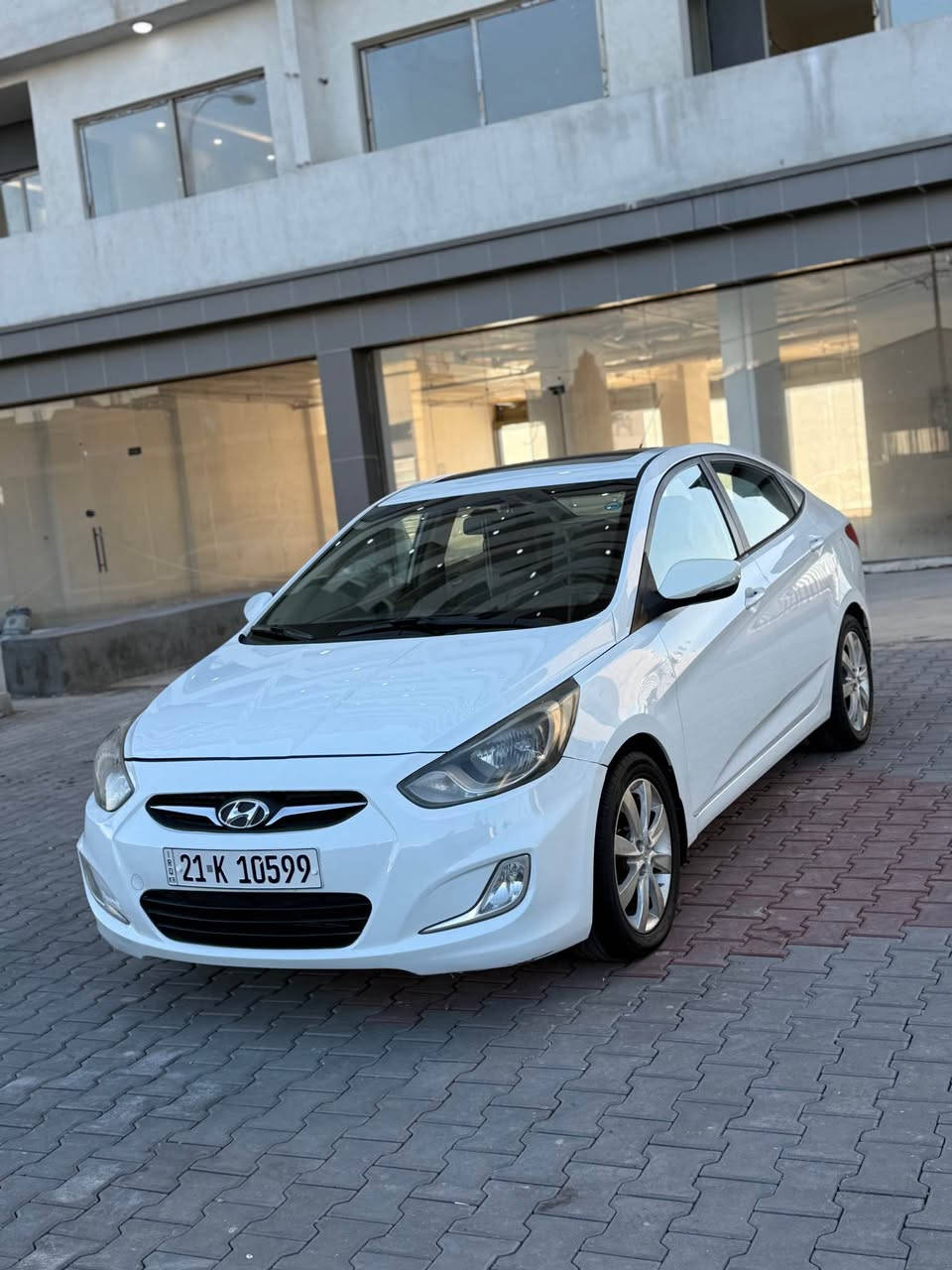 للبيع اكسنت موديل 2014 فول مواصفات 
صندوق صبغ + نوص جاملغ صبغ فقط 
رقم سليمانيه سنويه جديد هزه و براد جديد 
شرط تحويل سعره 105 وبي مجال شراي خابرني 
 مكان كركوك  (( *********** )) كركوك, العراق
