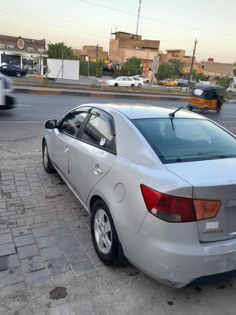 سيراتوخليجي ٢٠١٢ مصبوغه حزام مكينه ١٦٠٠رقم بغداد دولي  بسمي  ب٨٠ وبيهه مجال مكاني بغداد حي اور للاتصال ***********مامتواجد على الفيس
