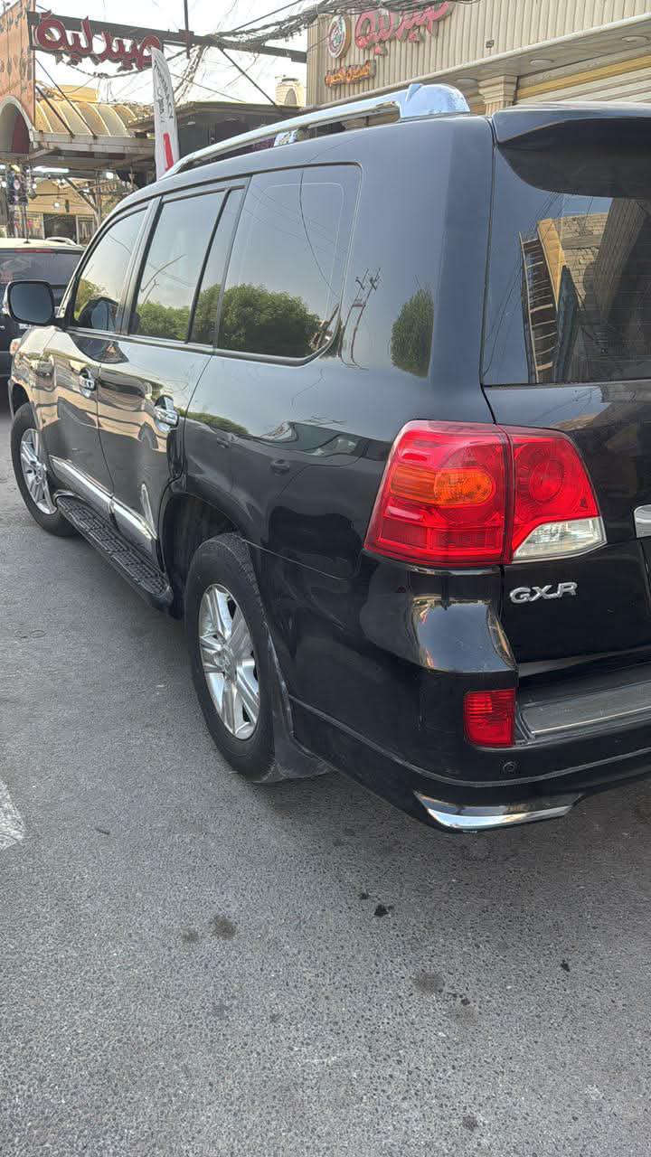 سيارة للبيع 
النوع : مونيكا 2012 فطيم فول
ماشية 200 
كفالة عامة 
تريد تحويل تريد وكالة 
مكينة حجم 8 سرندر كير وضع الشركة 
السعر : 330 ورقة وبيها مجال. 
للتواصل والاستفسار 

***********
