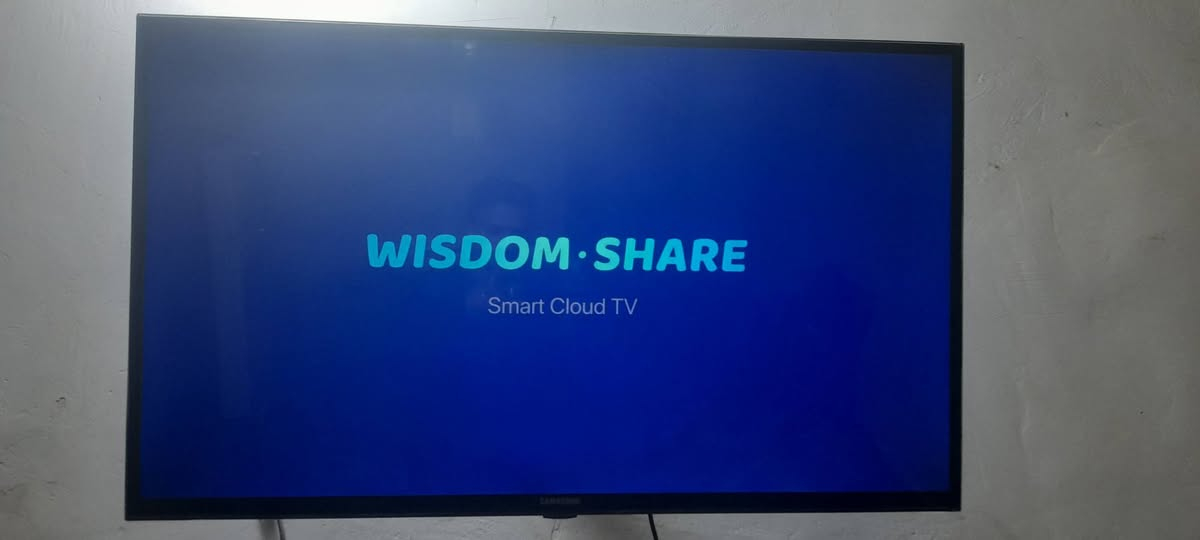 السلام عليكم بلازمه حجم 45 ضد الكسر جديده ماصار هواي من خذتها حتاجيت فلوس وريد ابيعها سعر قيم الي يرضي الله عنوان بغداد سويب  ***********
