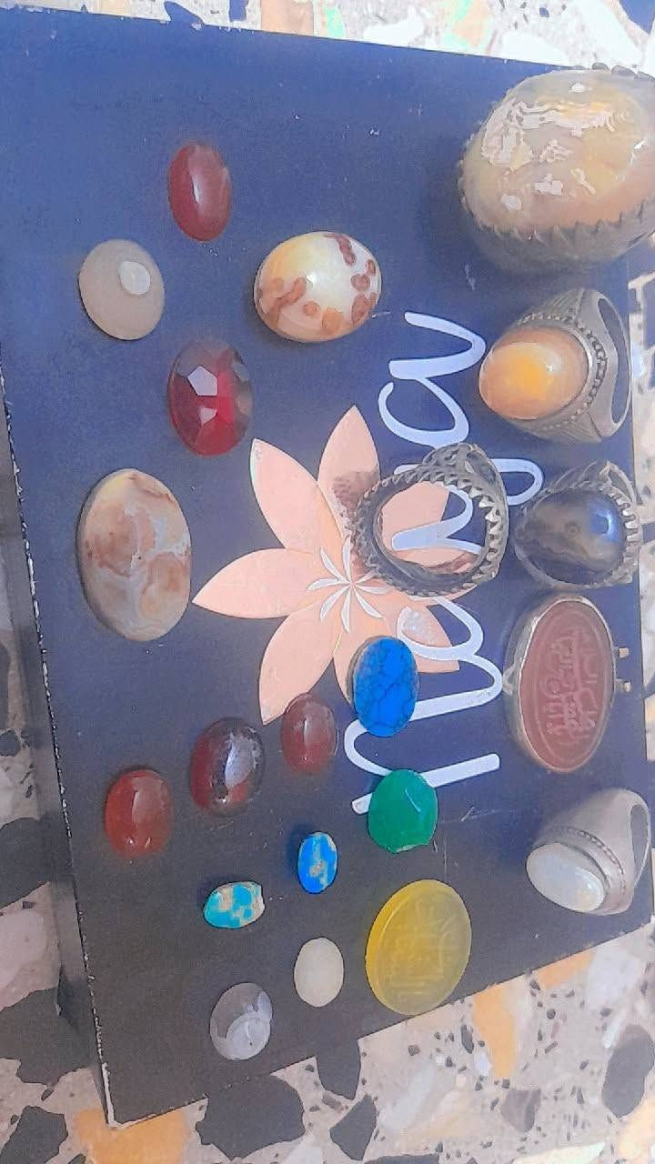 السلام عليكم  عندي احجار كريمة قيم واخذ بل يرضي بي الله شلع كلهن بيعة وحدة


**إذا كنت صاحب هذا الإعلان وتريد حذفه لأي سبب، رجاءا أرسل رسالة إلى الدعم الفني**