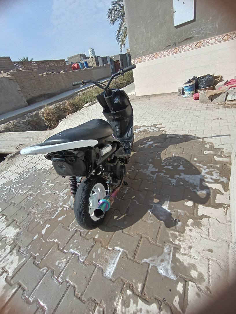 سلام عليكم ماكس عدلة للبيع بوشة 55 مفتوحة بس بوشة 55 دراجة يرادلة ترتيب شي قليل سعر 400 مكاني بني منصور رقمي للتواصل ***********
