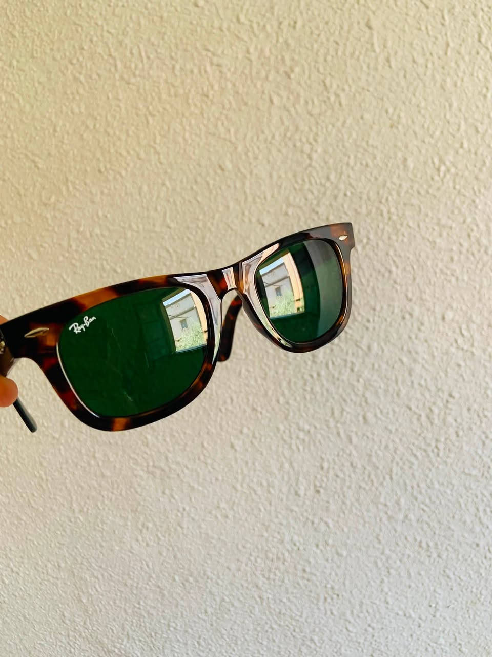 Ray ban wayfarer original


**إذا كنت صاحب هذا الإعلان وتريد حذفه لأي سبب، رجاءا أرسل رسالة إلى الدعم الفني**