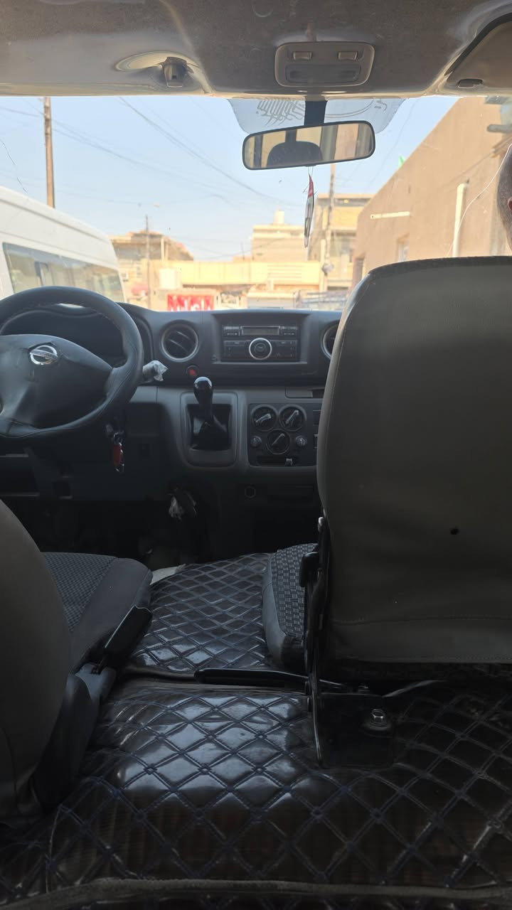 سياره نيسان للبيع الموديل 2015 سياره كاملا المواصفات من كلشي السيارة رقم بغداد وتحويل مباشر السعر 195 وبيها مجال شي قليل / ***********
